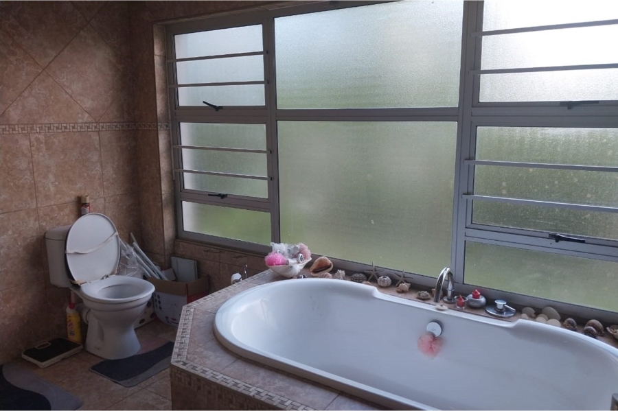 3 Bedroom Property for Sale in Porterville Western Cape